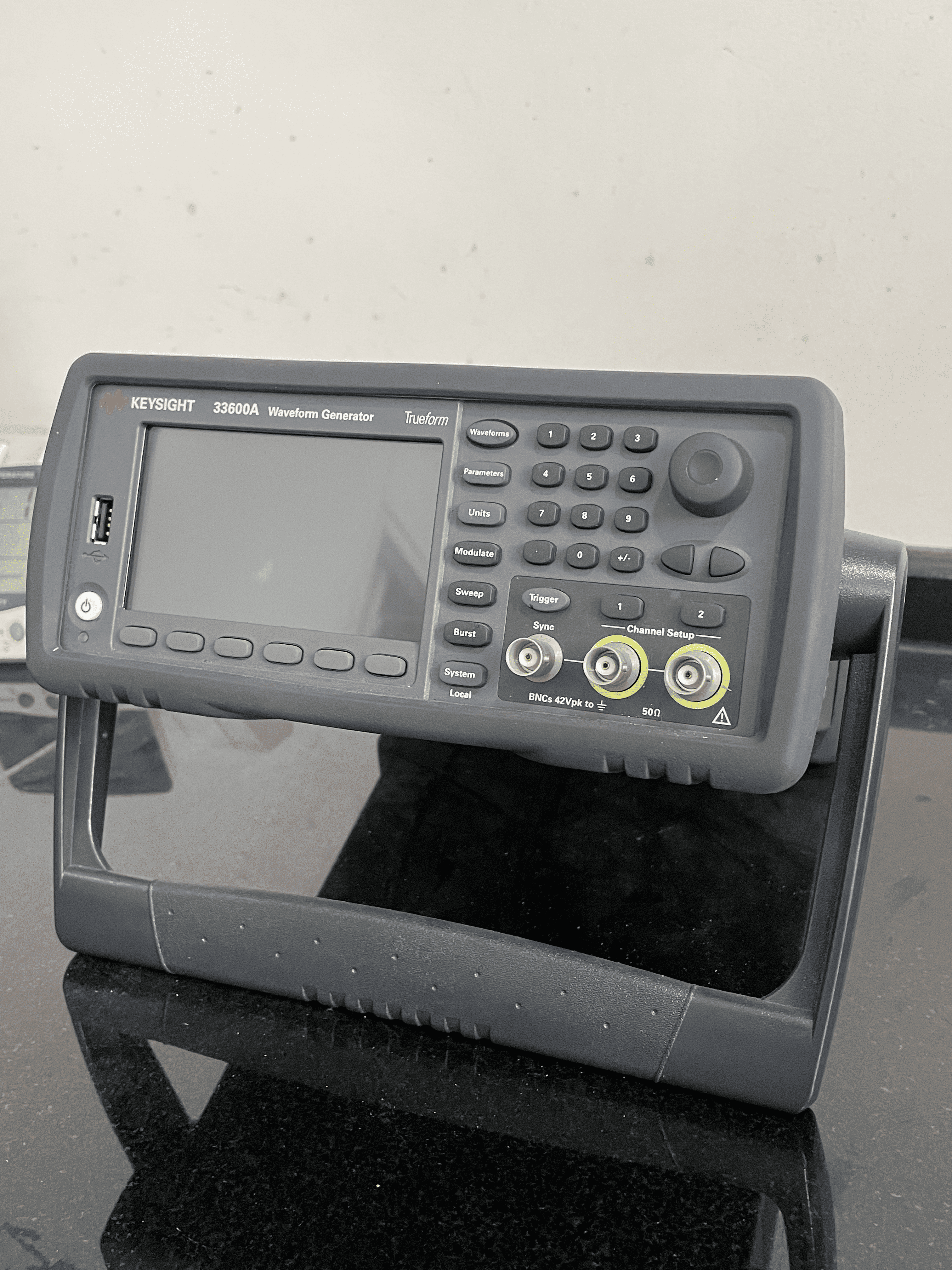 Wave Function Generator Facilities - ME2